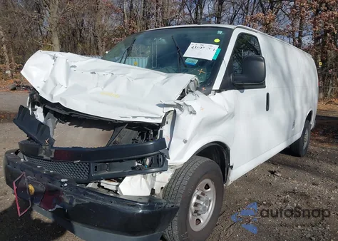 2019 Chevrolet Express 2500 Work Van from USA, damaged, VIN 1GCWGBFP0K1147633